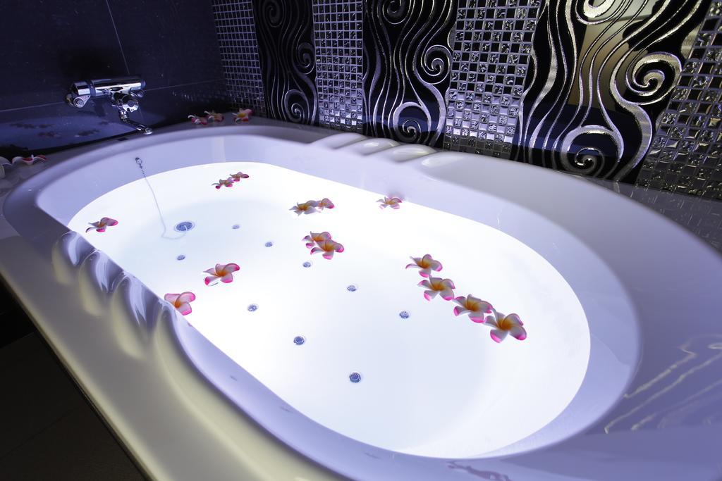 Hotel Moana Shinjuku (Adults Only) Tokyo Eksteriør bilde