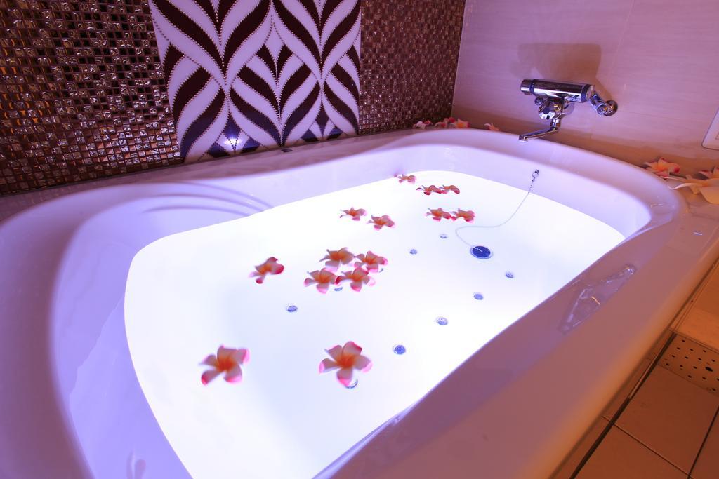 Hotel Moana Shinjuku (Adults Only) Tokyo Eksteriør bilde