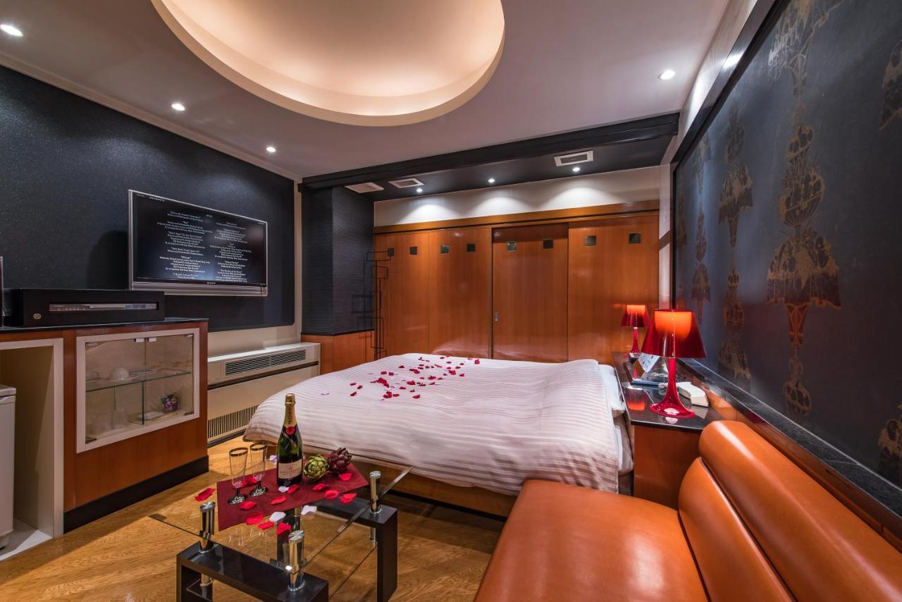 Hotel Moana Shinjuku (Adults Only) Tokyo Eksteriør bilde